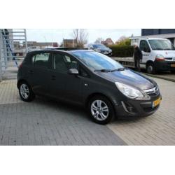Opel Corsa 1.2-16V Berlin Panoramadak & navigatie (bj 2013)