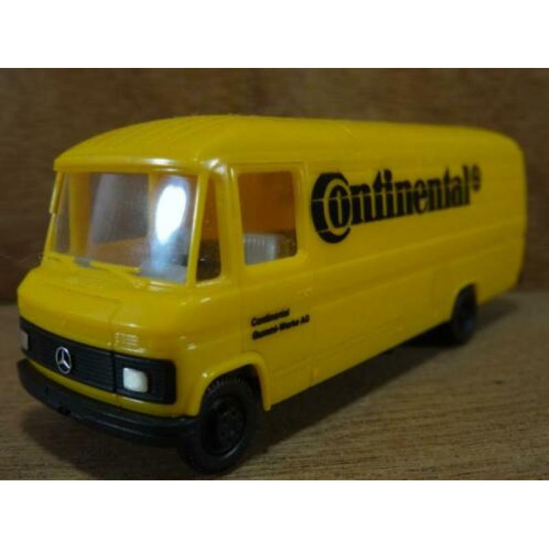 HERPA 1:87, MB 508D XXL " CONTINENTAL Banden ", Zie Foto`s