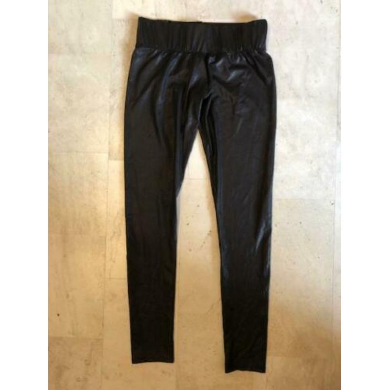Ka114 PAGE one legging maat S zwart slangenprint leatherlook