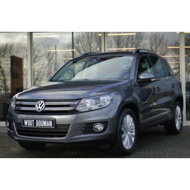 Volkswagen Tiguan 1.4 TSI Sport&Style DSG Navi Clima Panodak