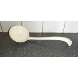 Antieke soeplepel PR 1 27 BROCANT porselein