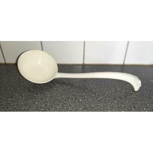Antieke soeplepel PR 1 27 BROCANT porselein