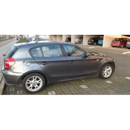 BMW 1-Serie 1.6 116I 2007 Grijs