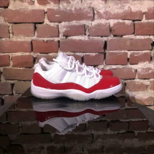 Jordan 11 low cherry red 42,5