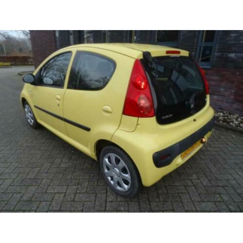 Peugeot 107 XR 1.0 5 deurs airco! airco,nieuwstaat!