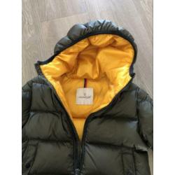 Moncler jongens jas groen geel maat 152 12