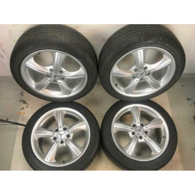 Lichtmetalen velgen Mercedes C Klasse breedset 225/45R17