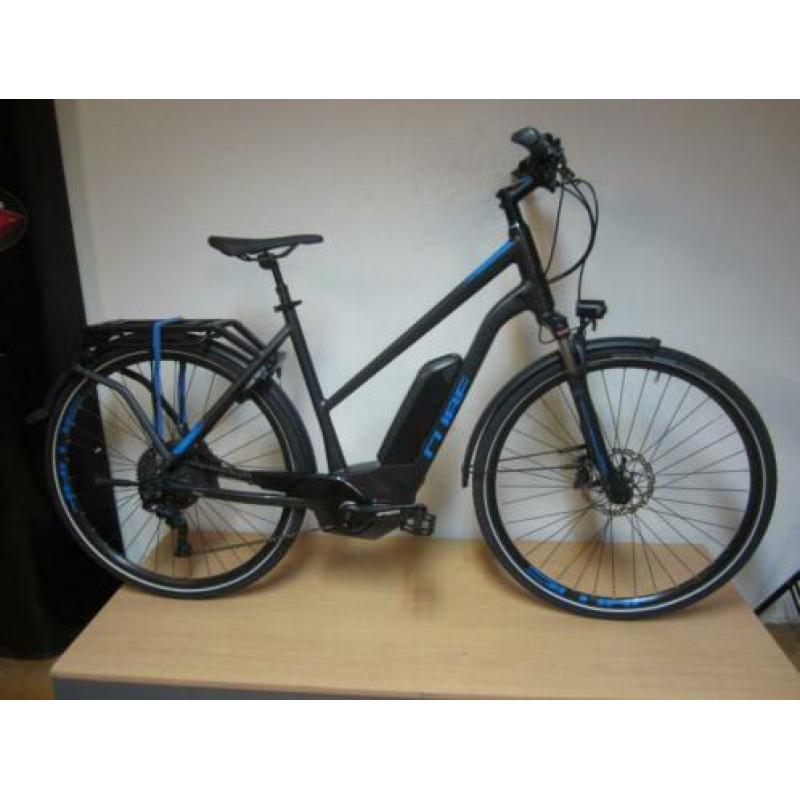 Cube Kathmandu Pro met Bosch Performance CX Nieuw