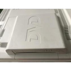 AKAI wit met DVD