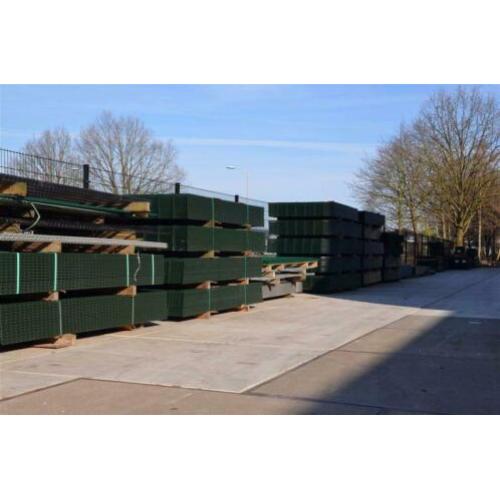 Compleet pakket: 30m1 Dubbelstaafsmat 8x6x8 160cm RAL 6009