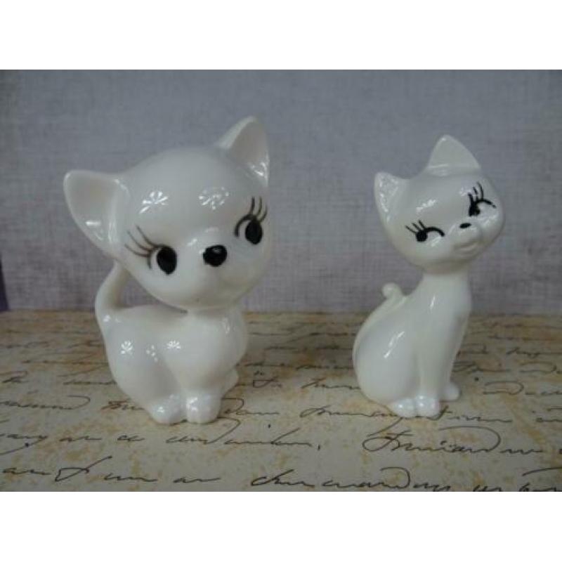 Prachtige Vintage Katten Poes Poezen beeldig beeldjes 2 stk