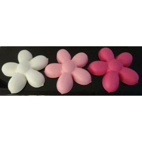 3 Ikea bloemenlampen voor kinderkamer (roze en wit)