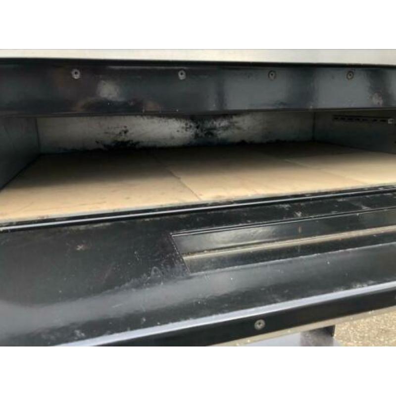 Broodoven pizza oven