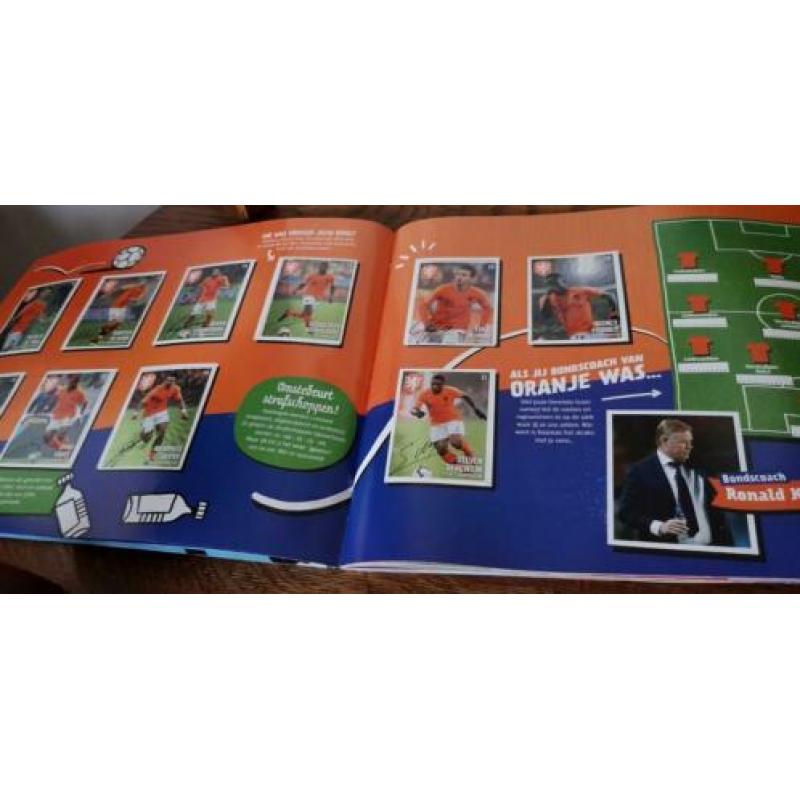 Onze voetbalhelden boek compleet!