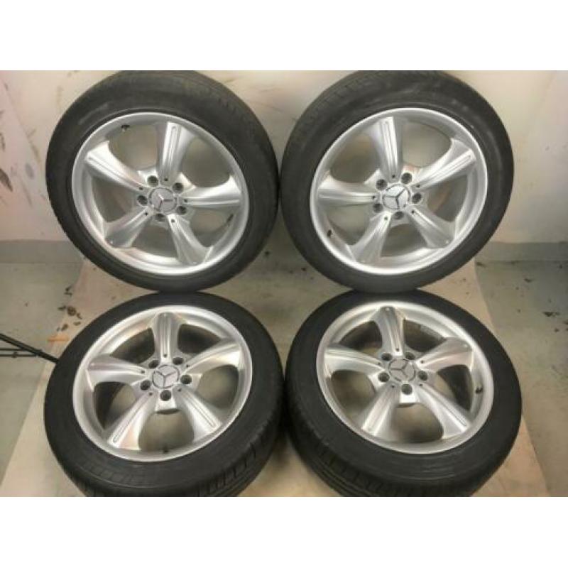 Lichtmetalen velgen Mercedes C Klasse breedset 225/45R17