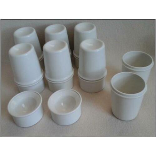 8 Eierdopjes per stuk 1,75 tupperware (D9)