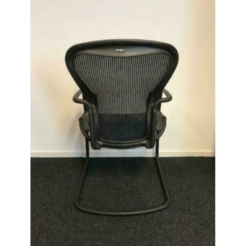 Herman Miller Aeron vergaderstoelen, netwave, nu € 115,-!