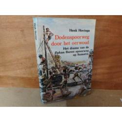 Dodenspoorweg door het oerwoud - Henk Hovinga