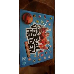 Onze voetbalhelden boek compleet!