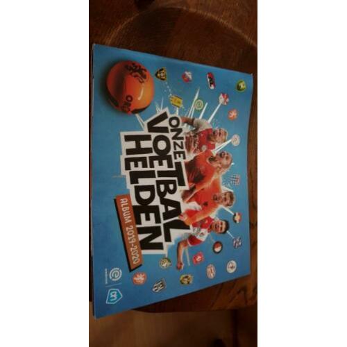 Onze voetbalhelden boek compleet!