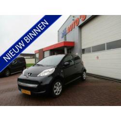 Peugeot 107 1.0-12V XR airco cv (bj 2009)