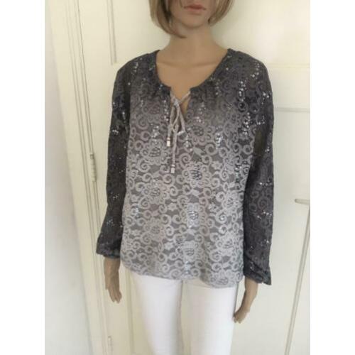 Maat 38 Caroline Biss top