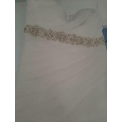 Trouwjurk naat 40-42