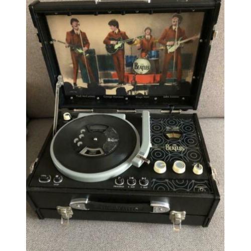 The Beatles Pick-up CD Radio Player RARE!!!