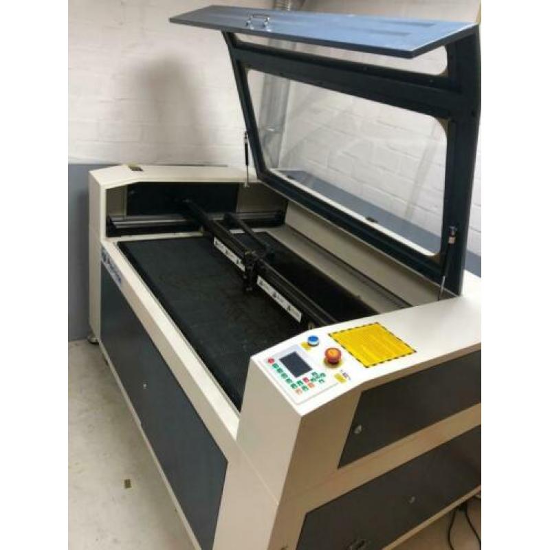 CO2 Lasermachine 150-180 watt