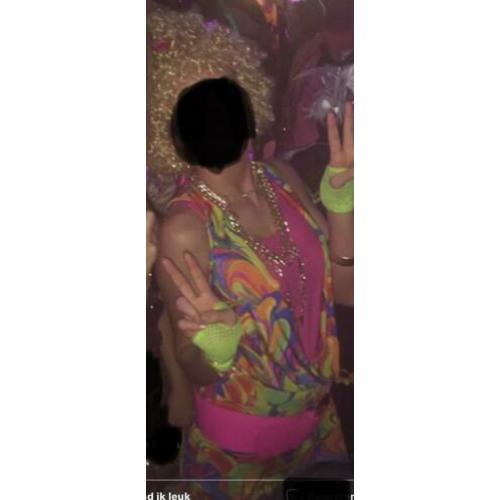 Flowerpower pakje/setje zo goed als nieuw maat S 1xgedragen