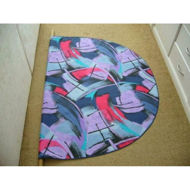 retro tafelkleed 150 x 120 met 4 placemats (nog nieuw)