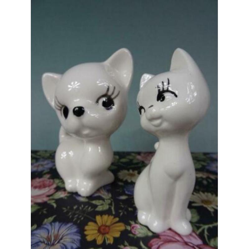 Prachtige Vintage Katten Poes Poezen beeldig beeldjes 2 stk