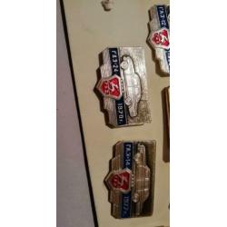Russische auto PINS, van het merk Gaz. Jaren 70