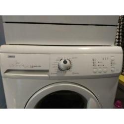 Zanussi wasmachine (easy iron)