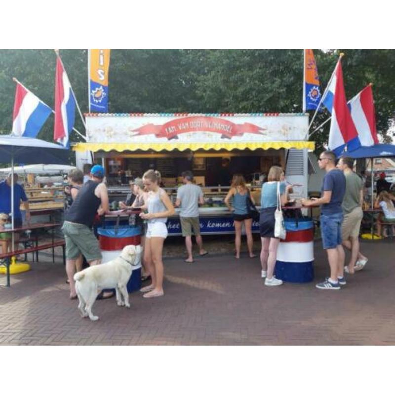 Verkoopwagen de Vries. Viskraam