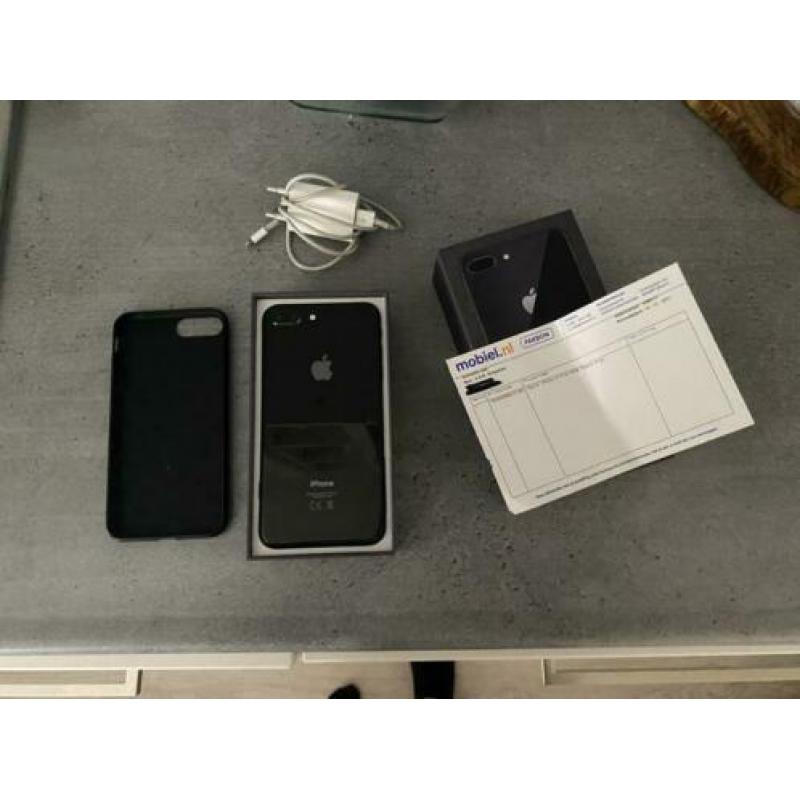 IPhone 8 Plus 64 GB space grey