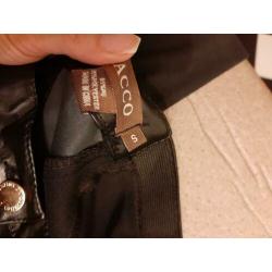Zwarte legging met fake leren stukken