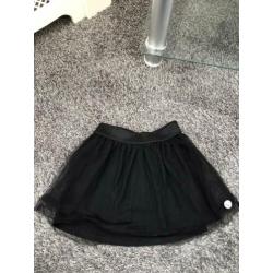 4 kleding stukken maat 110/116