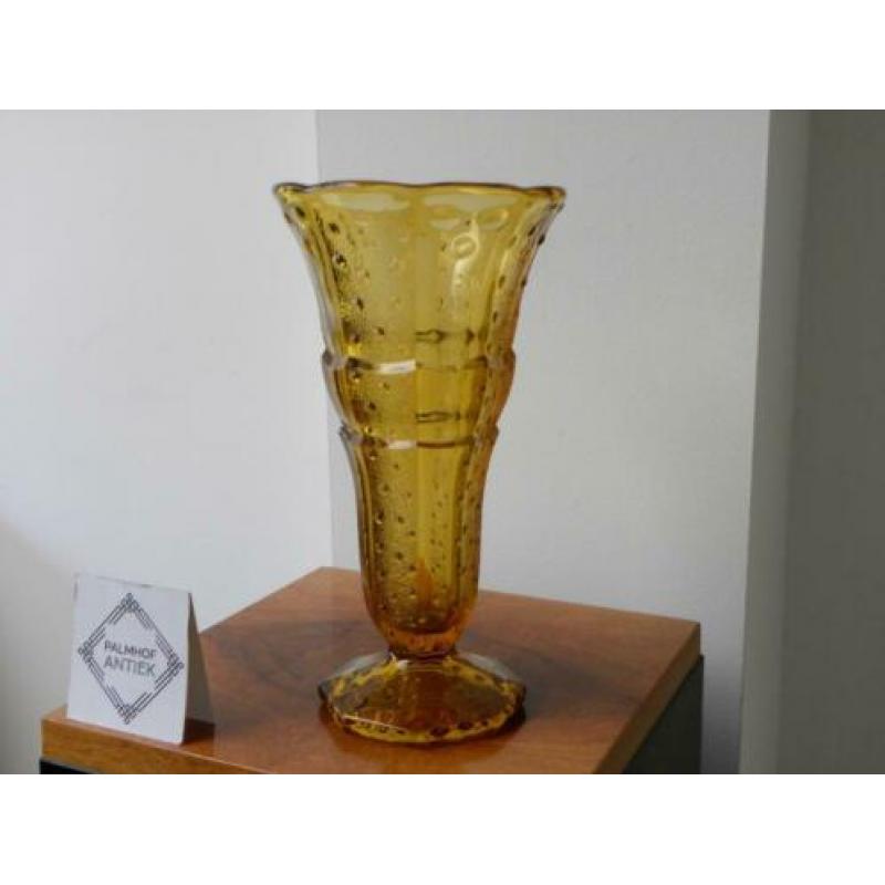 Hoge Art deco vaas Scailmont/Val St Lambert amber
