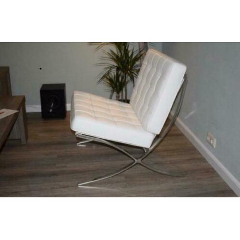 Nieuwe Barcelona chair wit !! Slechts 100,- OP = OP