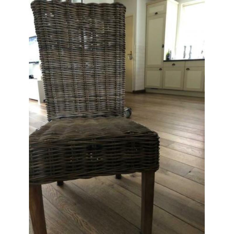 6 rieten eetkamerstoelen gebruikt