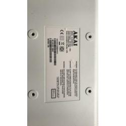 AKAI wit met DVD