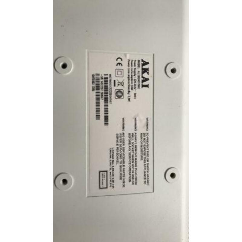 AKAI wit met DVD