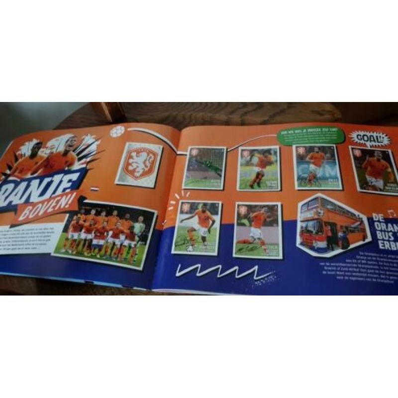 Onze voetbalhelden boek compleet!