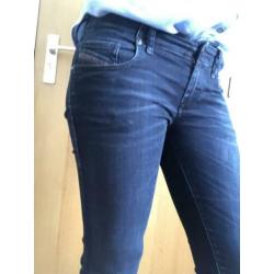 Prachtige Diesel spijkerbroek Skinny Grupee W25 L32