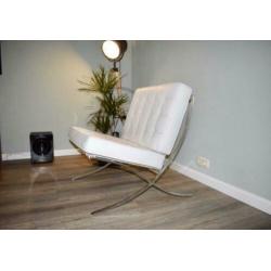 Nieuwe Barcelona chair wit !! Slechts 100,- OP = OP
