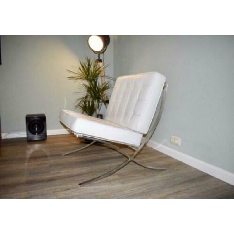Nieuwe Barcelona chair wit !! Slechts 100,- OP = OP