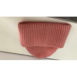 Acne muts