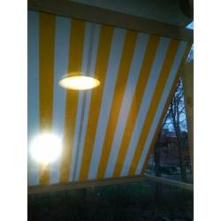 Zonnescherm 160 cm breed ideaal voor op klein balkon.