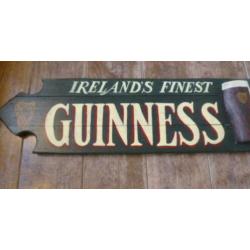 Heel groot (152 cm) handgeschilderd pubbord van Guinness